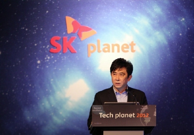 서진우 사장이 SK플래닛의 테크 플래닛 2012에서 기조연설을 하고 있다.